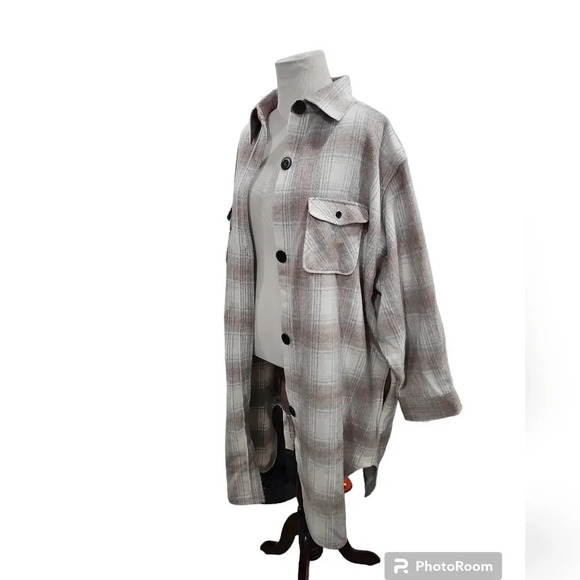 Basin and Range Plaid  Oversized Shacket Medium/Large - Picture 5 of 8